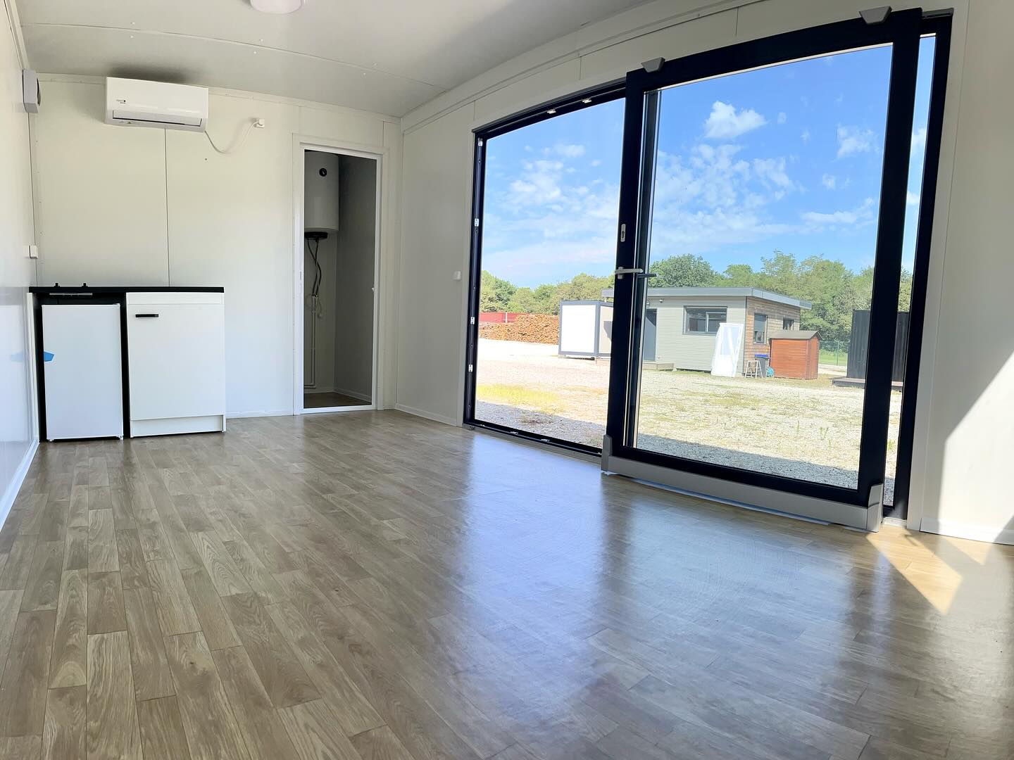Módulo habitable de 14 m² – Diseño moderno y minimalista - Imagen 8